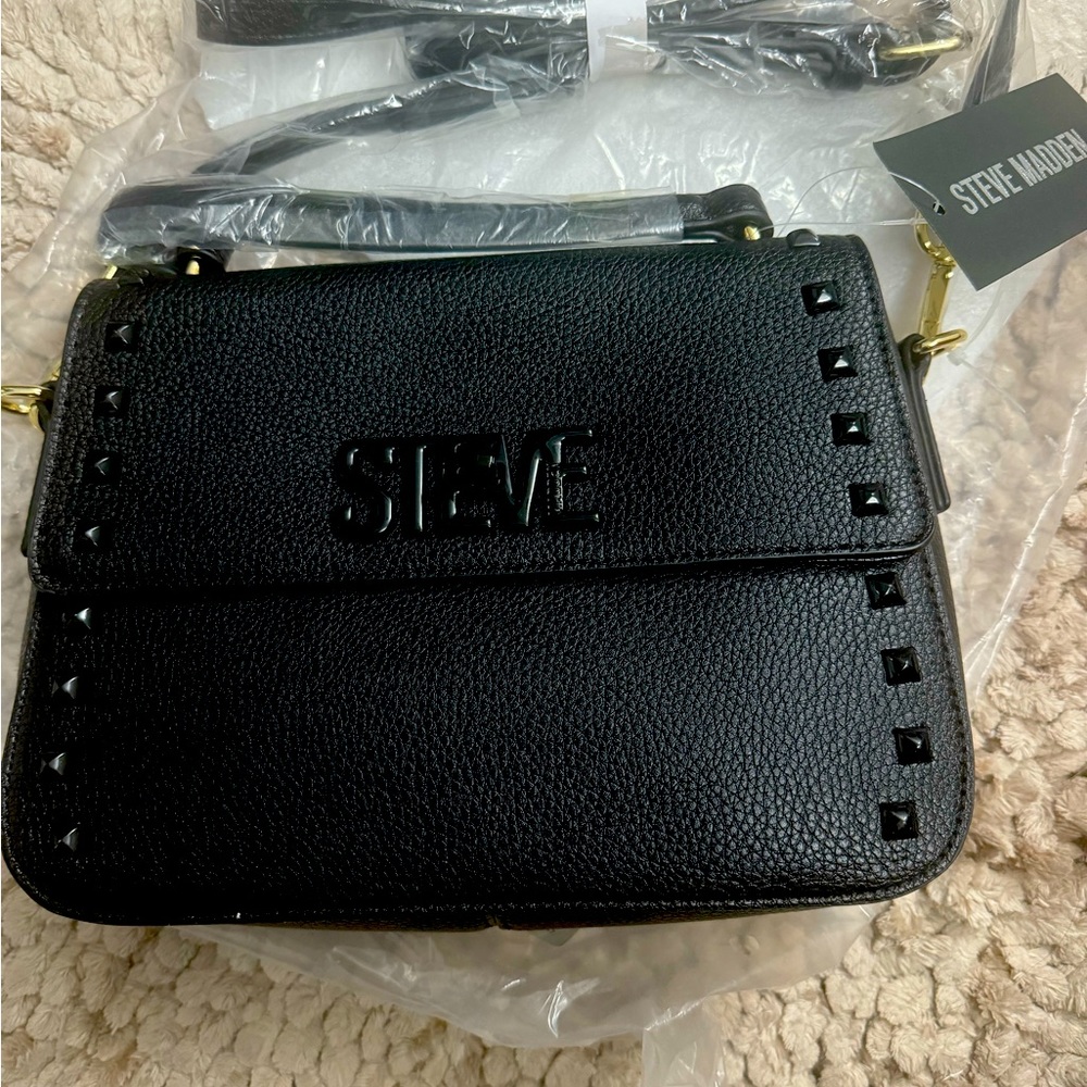 BN Steve Madden BDakota